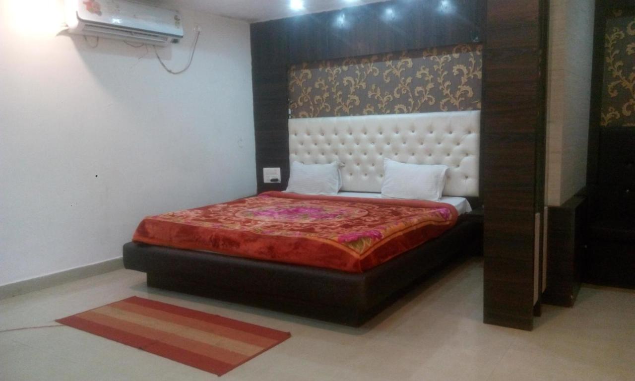 Hotel Priya Palace Ranchi Dış mekan fotoğraf