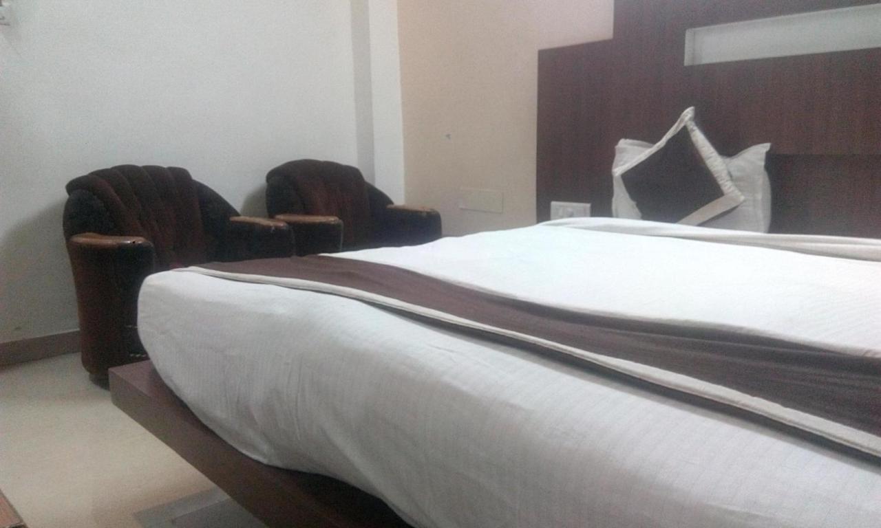 Hotel Priya Palace Ranchi Dış mekan fotoğraf